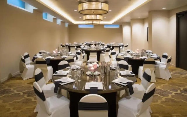 Mark Spencer Hotel
