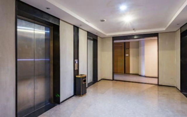 Daisier River-view Hotel (Chongqing Guanyinqiao Beibin Road)