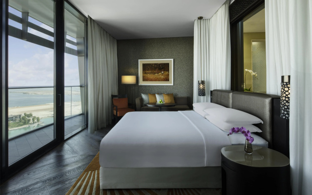 Grand Hyatt Abu Dhabi Hotel And Residences Emirates Pearl - Image 5