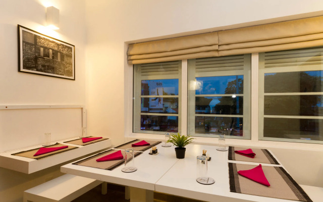 T&V Boutique Gower Apartments