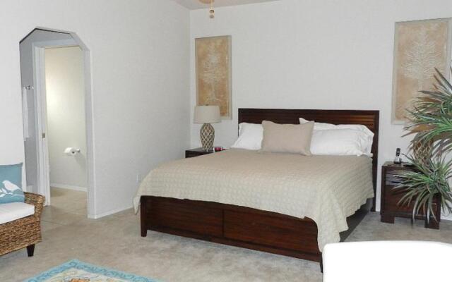 Midtown Retreat by Destination Havasu