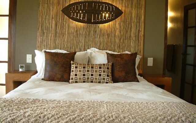 Umnenge Lodge & Charters