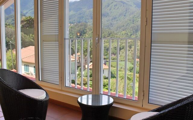 Dinis Country Apartment by Our Madeira