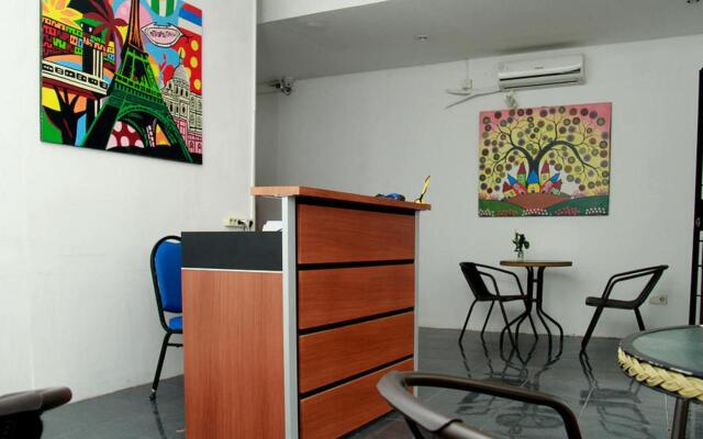 Cozy Residence Cipedes Bandung