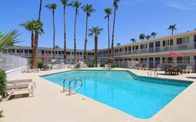 Motel 6 Old town Scottsdale/Fashion Square