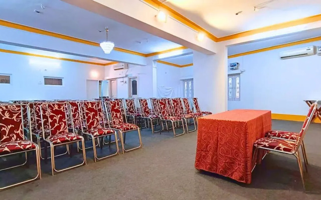 Hotel Vijay Deluxe