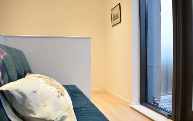 Spacious Greenwich Flat