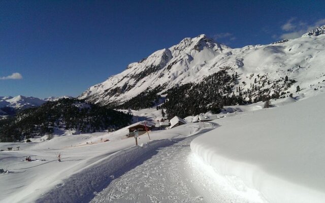 Hotel Crusch Alba