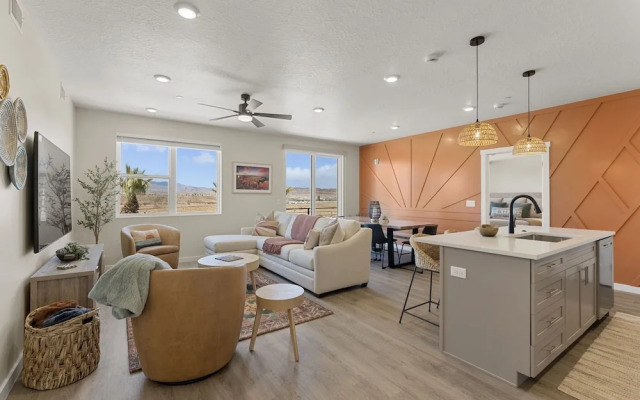 Chasing Sunsets 2 Bedroom Condo