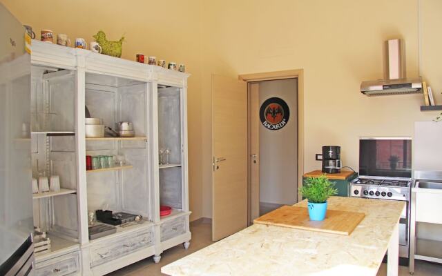 Urban Pop Hostel & BnB