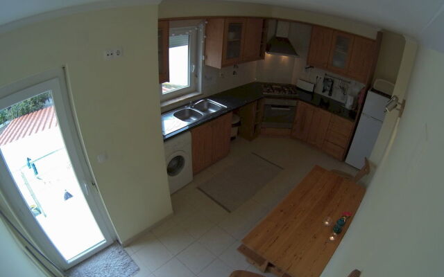 Peniche Surf Lodge - Hostel