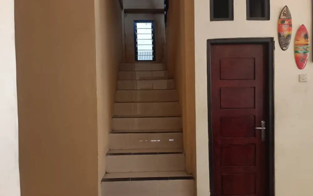 OYO 93664 Homestay Purirano
