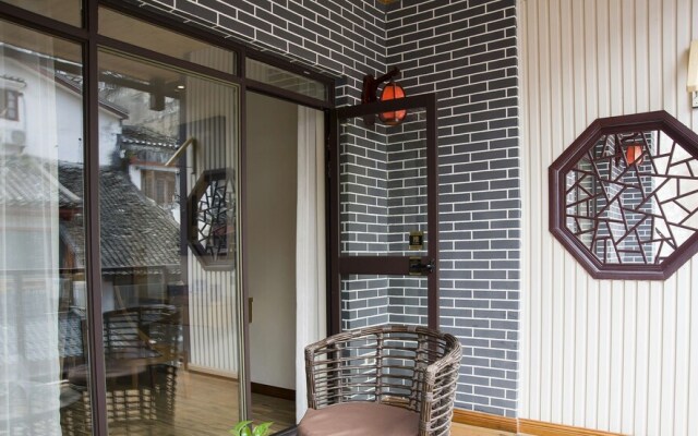 QJIA West Street Hotel