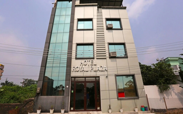 Royal Plaza