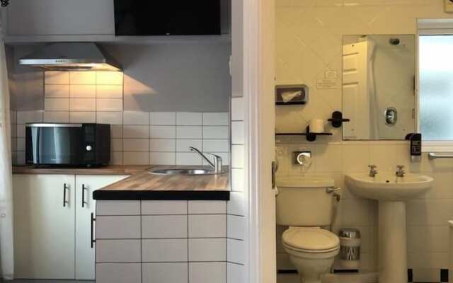 Amber Heights Guesthouse