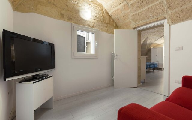 2102 Casa Leccese by Barbarhouse