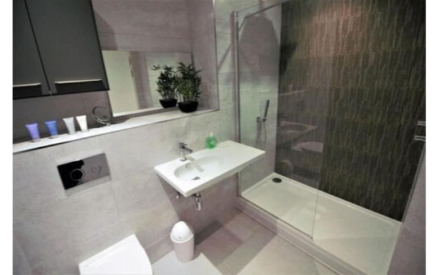 Tailored Stays - Marque Grande Apartment