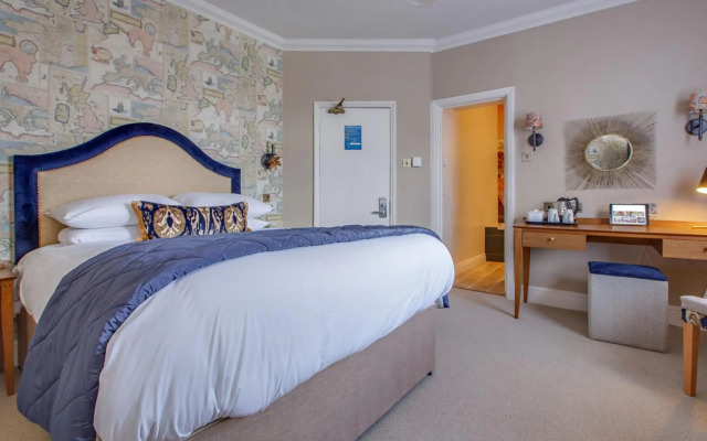 The Maids Head Hotel