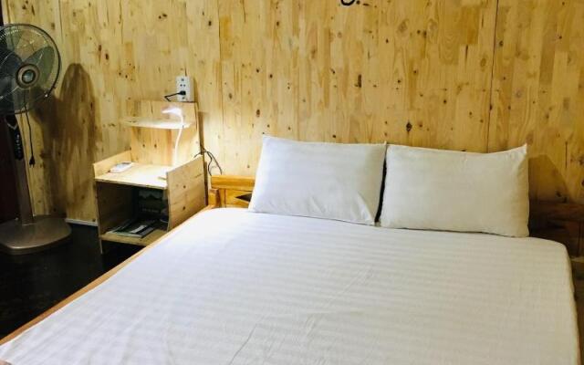 Green Hill Hostel & Homestay