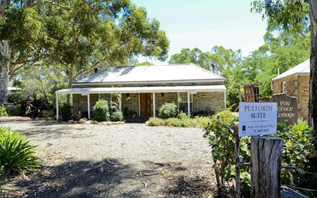 Reillys Wines Heritage Cottages