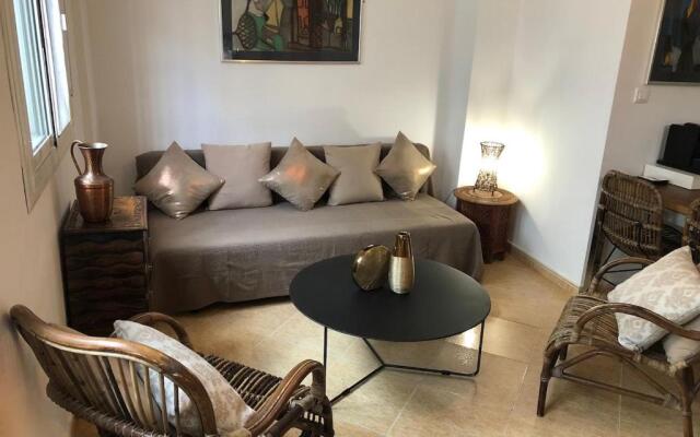 Torrox Pueblo Hidden Gem, 2 Bed Apartment