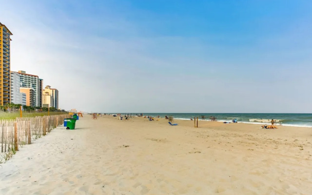 Beach-front Condo with Private Balcony