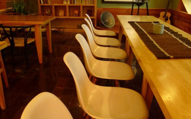 Nanning Travelling With Hostel (Min Sheng Lu)