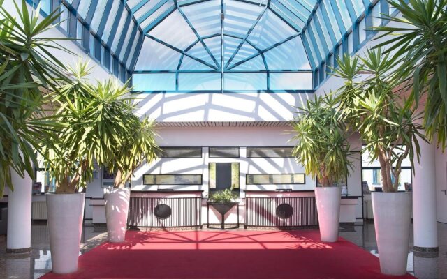 Отель Good Morning + Bad Oldesloe