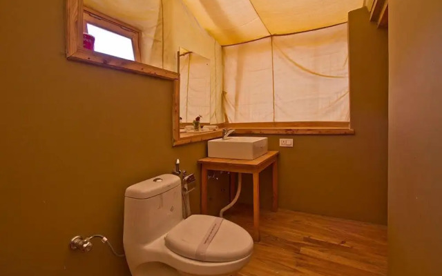 Pangong Retreat Camp