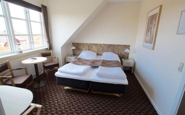 Foldens Hotel