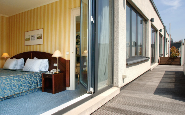 Le Châtelain