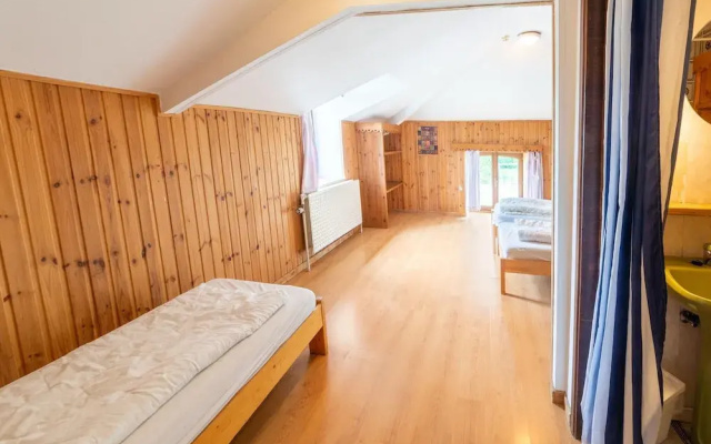 Villa in Ardennes With Sauna and Jacuzzi