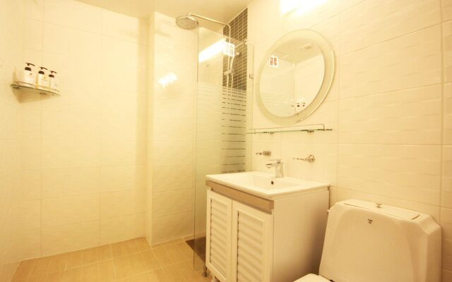 MK Hotel