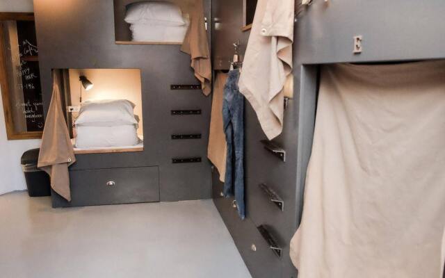 Woodah Boutique Hostel