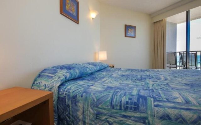 Rocks Resort Currumbin Beach