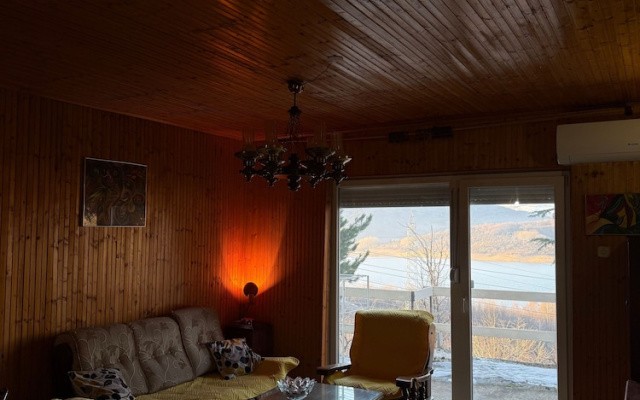 Mavrovo Lake View Chalet