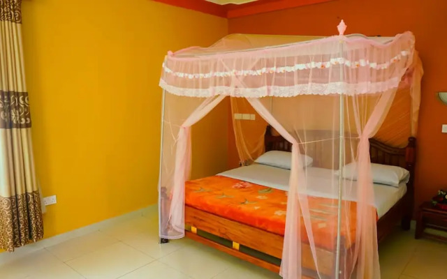 Bunyonyi Overland Resort
