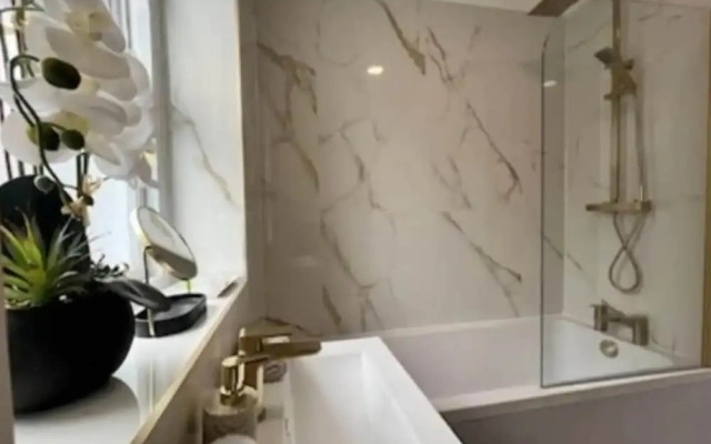 Glasgow Central Paradise - Spacious 3- Bed House