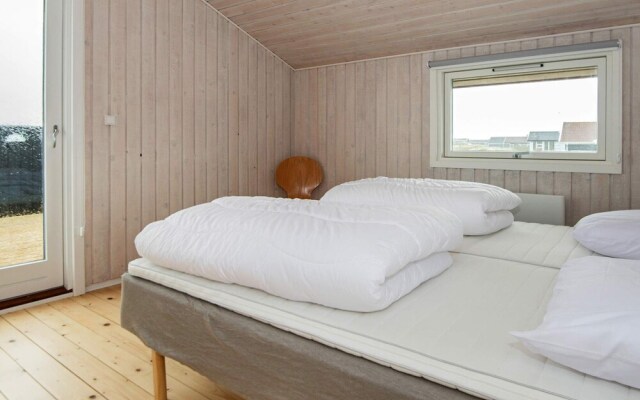 Spacious Holiday Home With Sauna in Hvide Sande