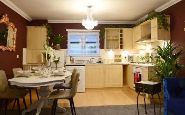 The Nook - Canterbury - Free Parking - Super Fast Wi-Fi
