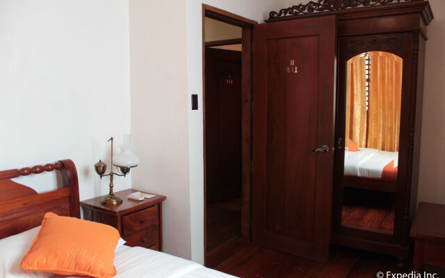 Hotel Felicidad