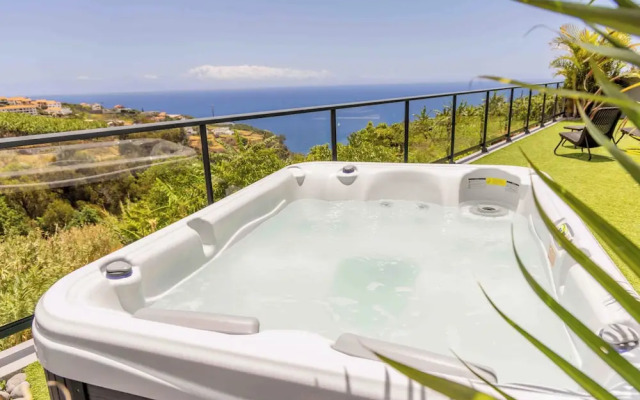 1BR House - Garden & Hot Tub - Estreito da Calheta
