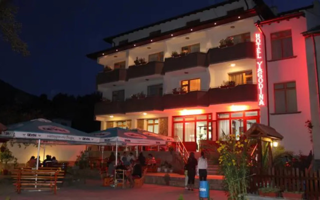 Yagodina Family Hotel