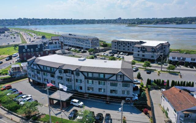 Comfort Inn at Newport Beach Middletown