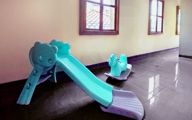 Hotel Omah Pelem Syariah - Hostel