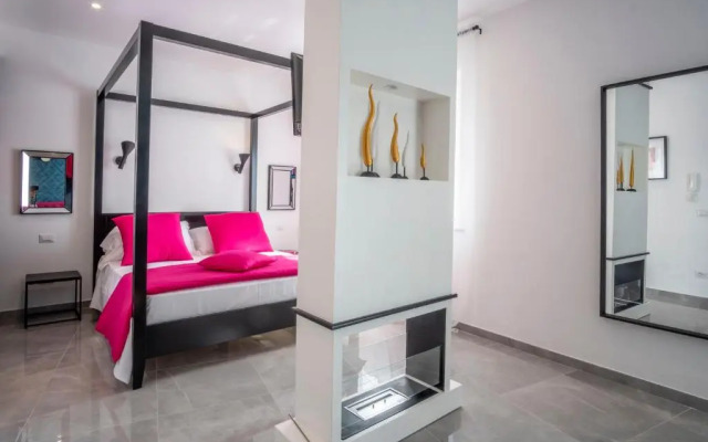 36 Steps in Tasso Square