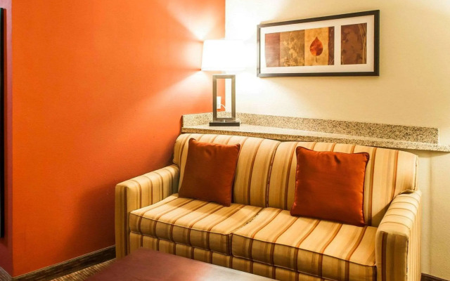 Comfort Suites Gallup East Route 66 and I-40