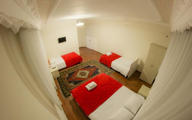 Kandil Cave House