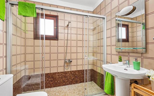 Villa Marlene Large Private Pool Wifi - 3399