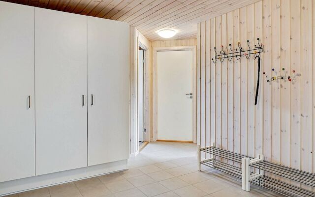Splendid Holiday Home in Ålbæk With Swimming Pool